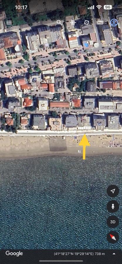 Luxurious Seaside Apartment Дуррес Екстер'єр фото